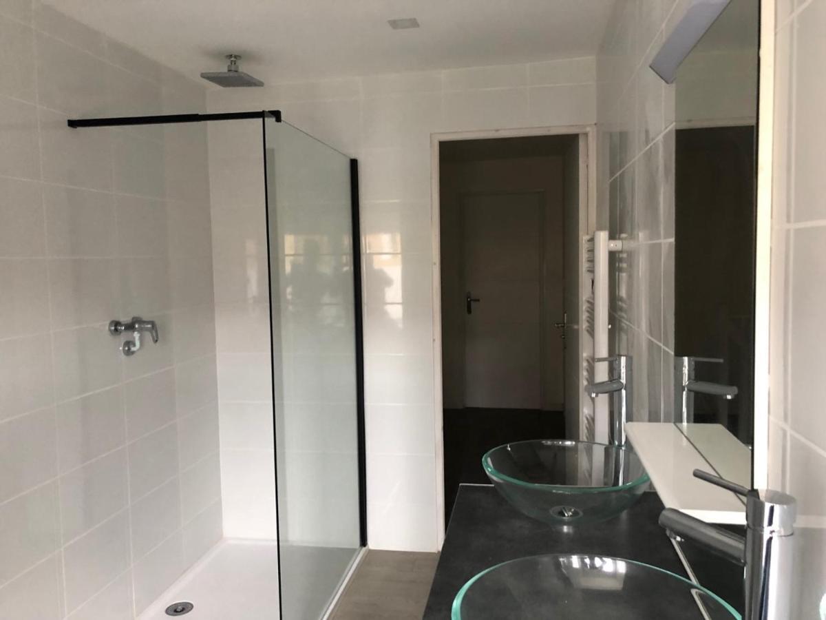 Les Villas D'Hannogne Екстериор снимка